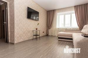1-к квартира, посуточно, 45м2, 1/1 этаж