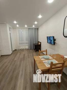 Студия квартира, посуточно, 37м2, 4/16 этаж