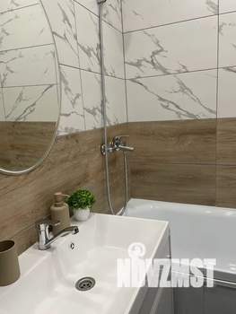 Студия квартира, посуточно, 27м2, 11/25 этаж