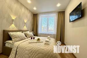 2-к квартира, посуточно, 44м2, 5/8 этаж