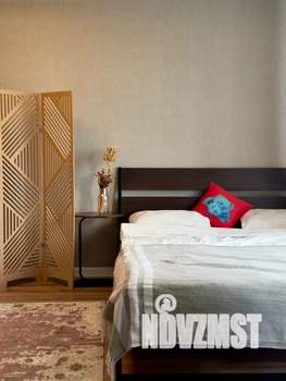 1-к квартира, посуточно, 38м2, 25/27 этаж