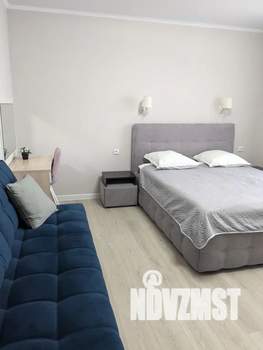 1-к квартира, посуточно, 44м2, 10/18 этаж