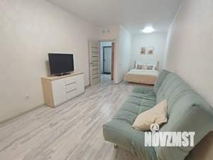 1-к квартира, посуточно, 40м2, 7/25 этаж