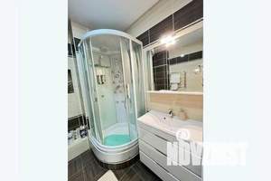 1-к квартира, посуточно, 42м2, 2/10 этаж