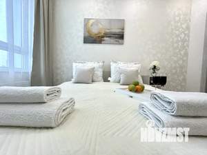 1-к квартира, посуточно, 40м2, 21/25 этаж