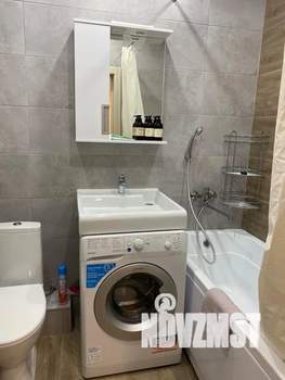 1-к квартира, посуточно, 33м2, 9/25 этаж