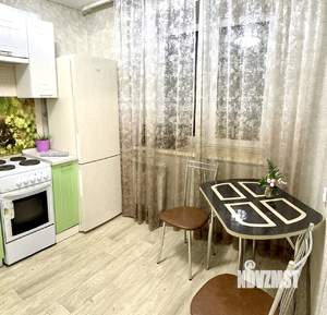 1-к квартира, посуточно, 40м2, 5/23 этаж