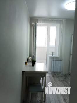 1-к квартира, посуточно, 33м2, 2/27 этаж