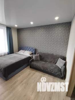 1-к квартира, посуточно, 34м2, 8/18 этаж