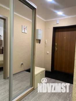 1-к квартира, посуточно, 45м2, 10/18 этаж