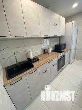 1-к квартира, посуточно, 38м2, 14/27 этаж