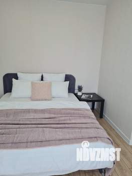 1-к квартира, посуточно, 38м2, 7/25 этаж