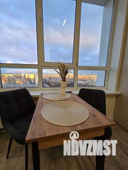 Студия квартира, посуточно, 30м2, 24/24 этаж