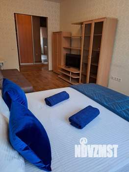1-к квартира, посуточно, 45м2, 3/15 этаж