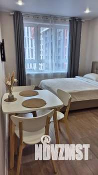 Студия квартира, посуточно, 30м2, 6/20 этаж