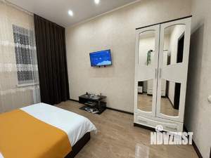 1-к квартира, посуточно, 40м2, 1/25 этаж