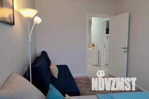 2-к квартира, посуточно, 45м2, 18/25 этаж