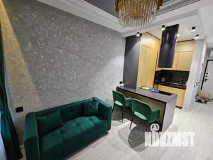 1-к квартира, посуточно, 37м2, 2/33 этаж