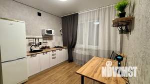 1-к квартира, посуточно, 40м2, 3/5 этаж