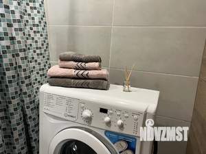 Студия квартира, посуточно, 42м2, 2/25 этаж