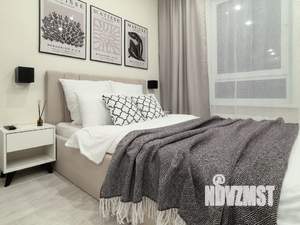 Студия квартира, посуточно, 30м2, 7/33 этаж