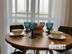 2-к квартира, посуточно, 56м2, 5/25 этаж