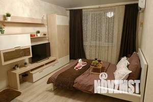 1-к квартира, посуточно, 40м2, 9/10 этаж