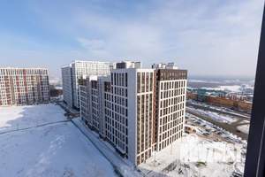 1-к квартира, посуточно, 42м2, 18/25 этаж