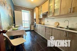 1-к квартира, посуточно, 38м2, 8/12 этаж