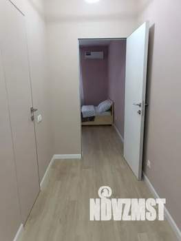 Студия квартира, посуточно, 30м2, 10/25 этаж