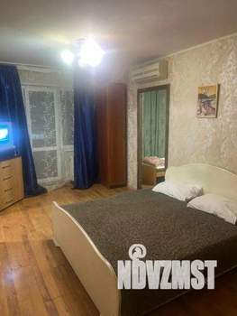 2-к квартира, посуточно, 45м2, 1/1 этаж