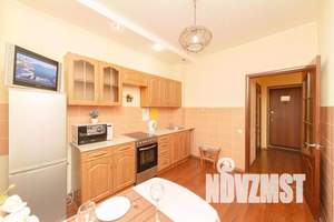 1-к квартира, посуточно, 47м2, 6/10 этаж