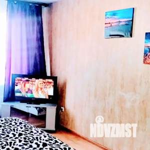 1-к квартира, посуточно, 34м2, 19/25 этаж