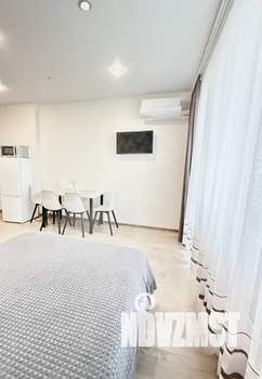 Студия квартира, посуточно, 28м2, 23/23 этаж