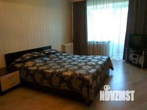 1-к квартира, посуточно, 33м2, 5/9 этаж