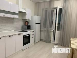 1-к квартира, посуточно, 45м2, 17/25 этаж