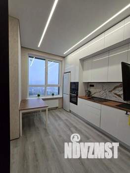 1-к квартира, посуточно, 56м2, 1/1 этаж