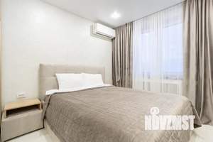 2-к квартира, посуточно, 40м2, 21/28 этаж