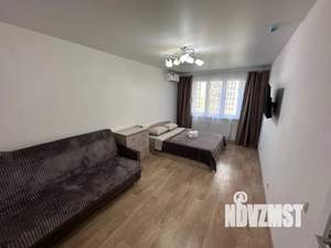 1-к квартира, посуточно, 35м2, 4/10 этаж