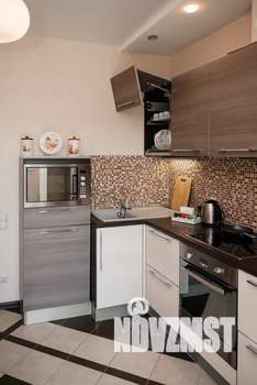1-к квартира, посуточно, 39м2, 11/18 этаж
