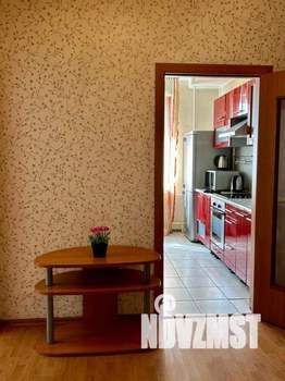 1-к квартира, посуточно, 44м2, 1/1 этаж