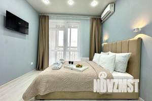 1-к квартира, посуточно, 42м2, 13/18 этаж