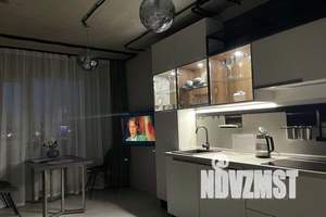 1-к квартира, посуточно, 48м2, 18/33 этаж