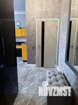 Студия квартира, посуточно, 32м2, 2/18 этаж