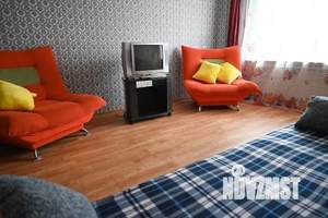 2-к квартира, посуточно, 43м2, 1/1 этаж