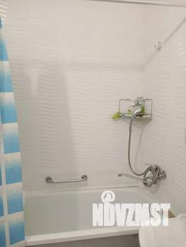 1-к квартира, посуточно, 35м2, 15/25 этаж