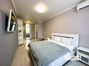 1-к квартира, посуточно, 38м2, 5/25 этаж