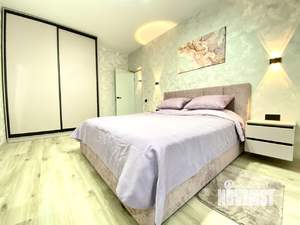 2-к квартира, на длительный срок, 60м2, 21/33 этаж