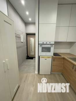 Студия квартира, посуточно, 17м2, 1/9 этаж