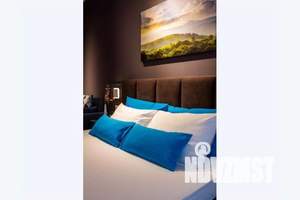 1-к квартира, посуточно, 10м2, 18/25 этаж